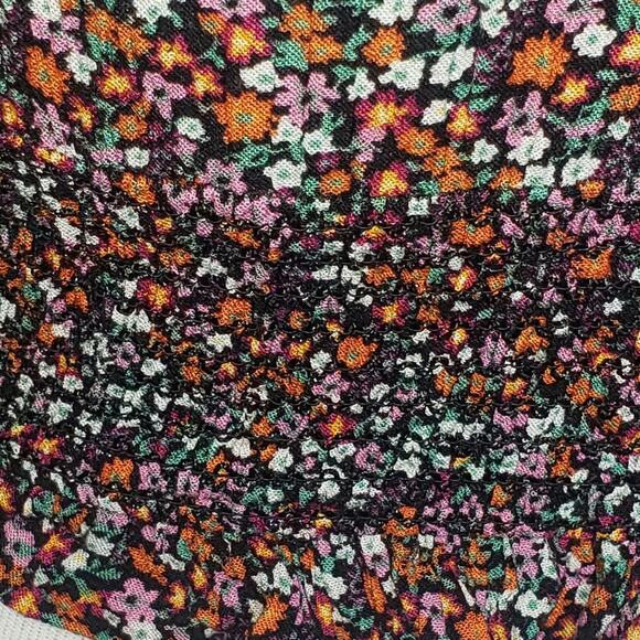 Patrons of Peace floral patterned crop top. Sz XS.  Gathered waist, ruffles. EUC - Picture 4 of 5